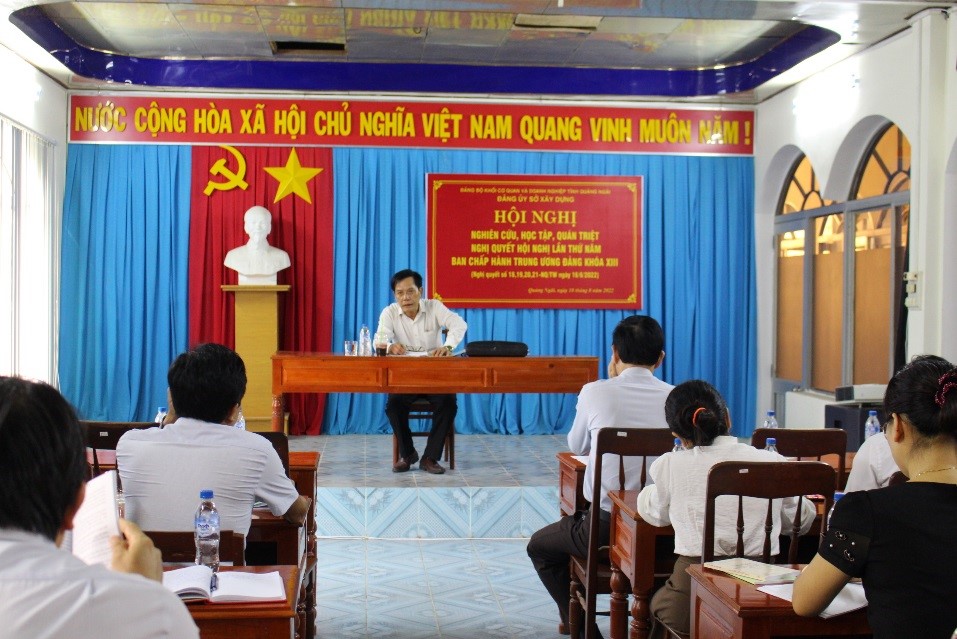 Hội nghị học tập, quán triệt triển khai các Nghị quyết của Ban Chấp hành Trung ương Đảng khóa XIII