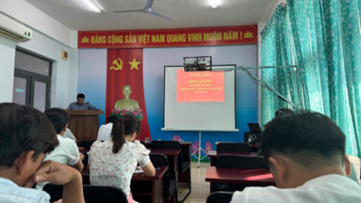 BQLC&CVĐTNĐ: Tăng cường bồi dưỡng nhận thức về Đảng cho quần chúng ưu tú