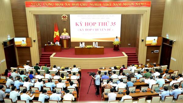 Kỳ họp thứ 35, HĐND tỉnh khóa XIII thông qua các Đồ án Quy hoạch thuộc Khu Kinh tế Dung Quất