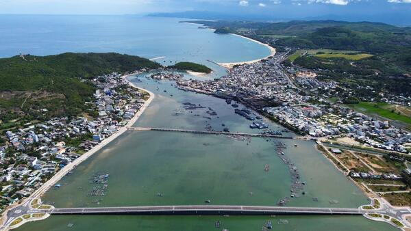 Ngành Xây dựng Quảng Ngãi: Khơi dậy tinh thần cống hiến qua các phong trào thi đua