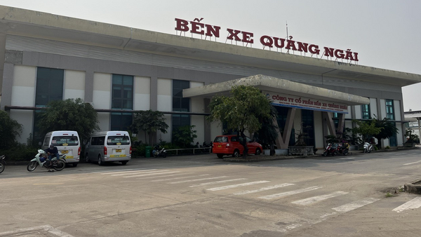Công tác tổ chức vận tải, bảo đảm trật tự, an toàn giao thông  trong kỳ nghỉ Lễ 30/4 và 1/5 trên địa bàn tỉnh Quảng Ngãi