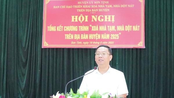 HUYỆN SƠN TỊNH TỔ CHỨC HỘI NGHỊ TỔNG KẾT CHƯƠNG TRÌNH XÓA NHÀ TẠM, NHÀ DỘT NÁT TRÊN ĐỊA BÀN HUYỆN NĂM 2025