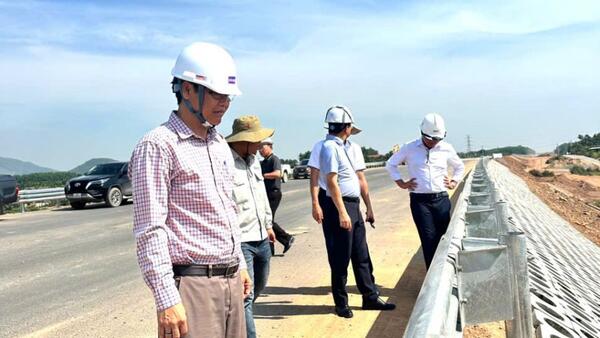 Tích cực phối hợp với Đoàn Công tác của Hội đồng kiểm tra Nhà nước kiểm tra hiện trường Dự án thành phần đoạn Quảng Ngãi – Hoài Nhơn