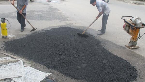 Một số vật liệu, giải pháp mới cho bảo trì mặt đường nhựa
