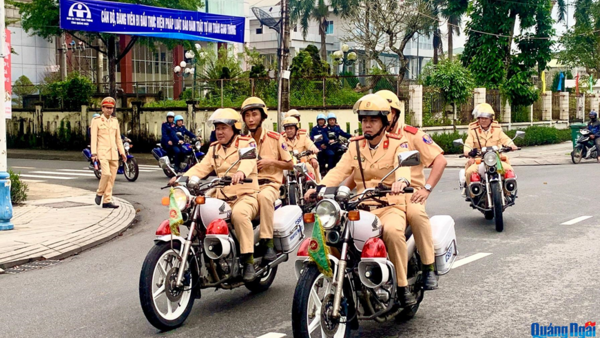 Sở Xây dựng Quảng Ngãi triển khai các giải pháp với công tác quản lý nhà nước về bảo đảm trật tự, an toàn giao thông trong tình hình mới.