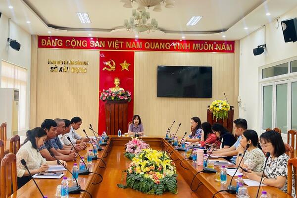 CHI BỘ I (VĂN PHÒNG SỞ) TỔ CHỨC SINH HOẠT CHUYÊN ĐỀ  THEO CHỦ ĐIỂM QUÝ I/2025