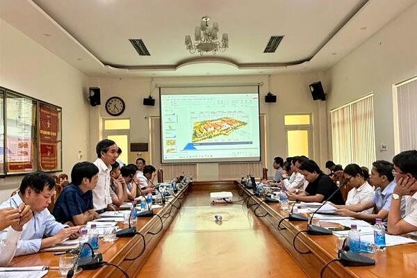 Sở Xây dựng họp cho ý kiến về báo cáo nghiên cứu khả thi 05 trường phổ thông nội trú liên cấp tại các xã biên giới