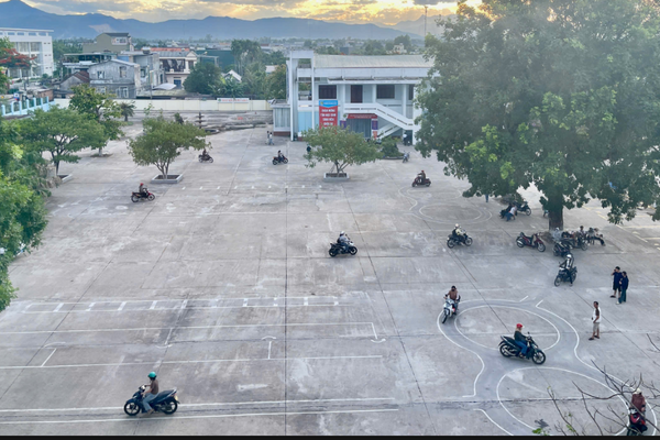 SỞ XÂY DỰNG TRIỂN KHAI “CHIẾN DỊCH ĐÀO TẠO KỸ NĂNG LÁI XE MÔ TÔ, XE GẮN MÁY AN TOÀN”