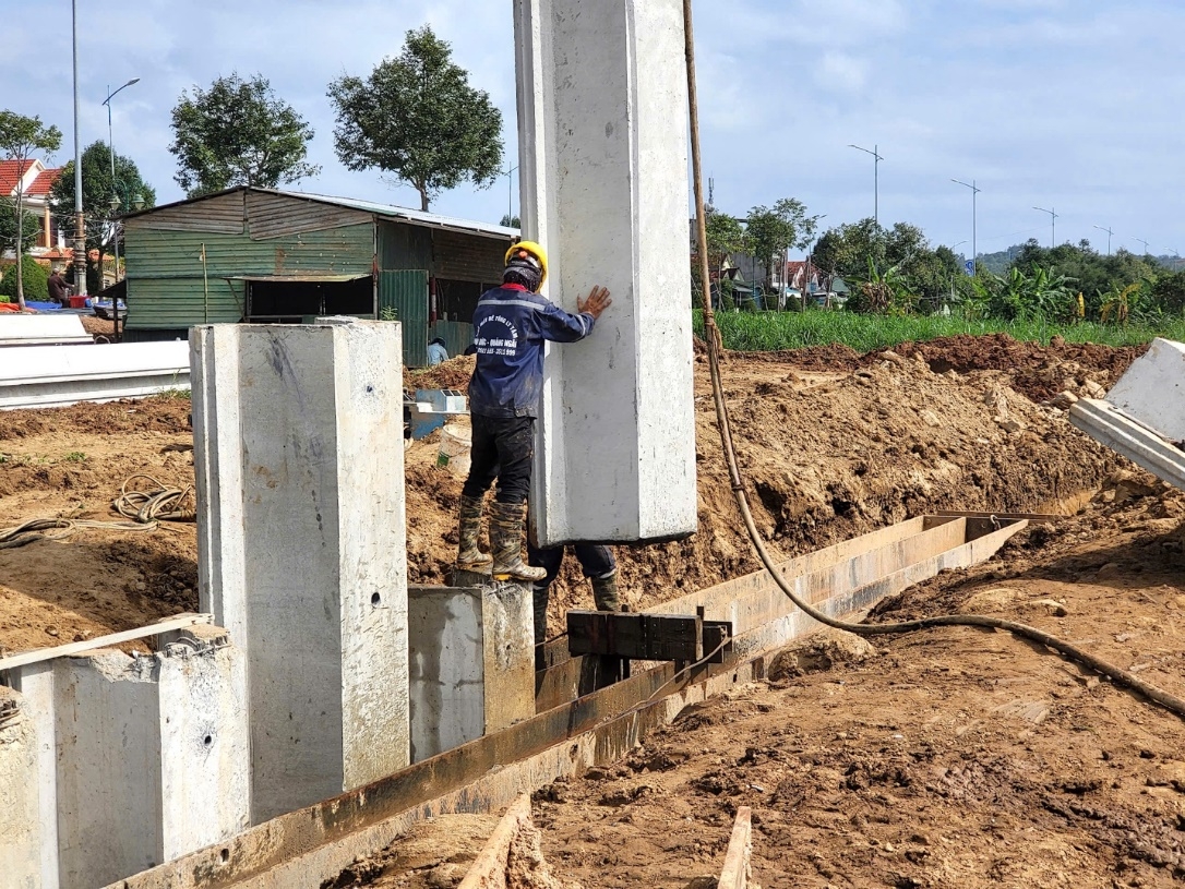 Những vướng mắc phát sinh trong quá trình phối hợp phải được bàn bạc, giải quyết theo đúng quy định của pháp luật